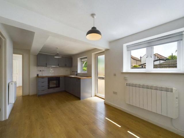 Bungalow for rent in Cookham Rise, Cookham