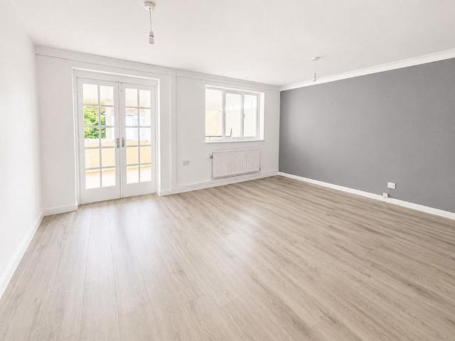 House for rent in Churchgate, Broxbourne