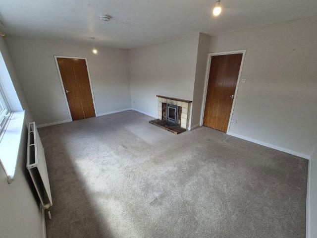 House for rent in Waun Fawr, Wales