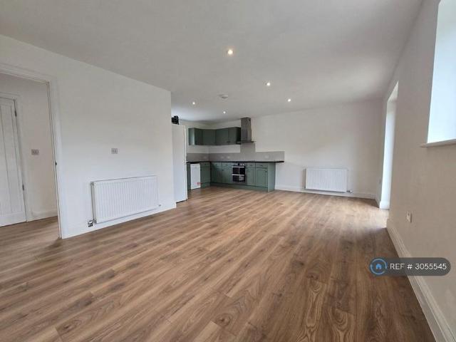 House for rent in East Horsley, Guildford