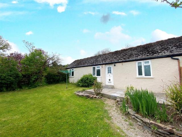 Bungalow for rent in St Stephens, Cornwall