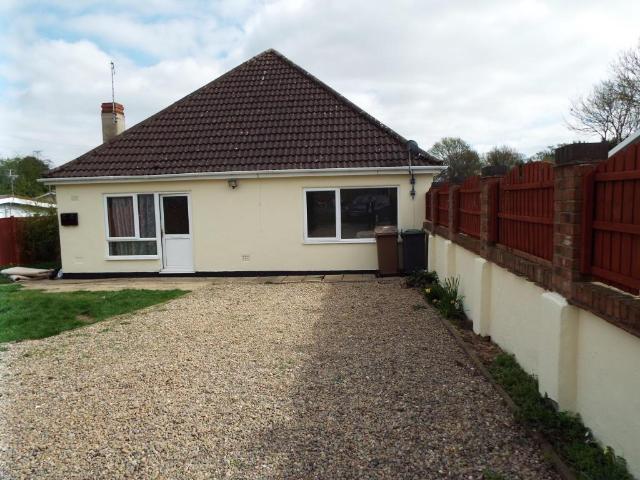 Bungalow for rent in Ashby De La Launde, Lincolnshire