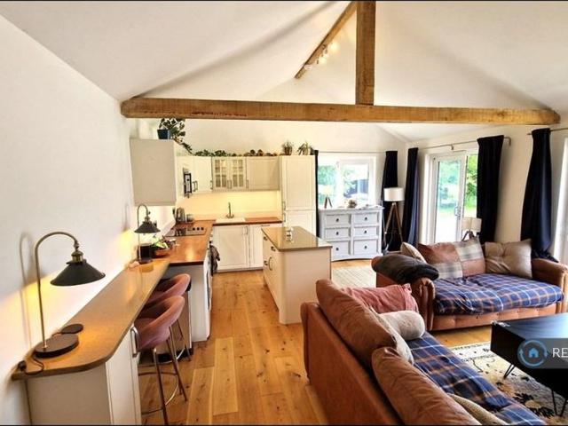 House for rent in Midway, Kent