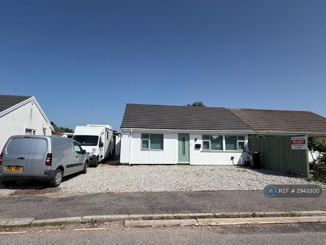 Bungalow for rent in Kenwyn, Cornwall