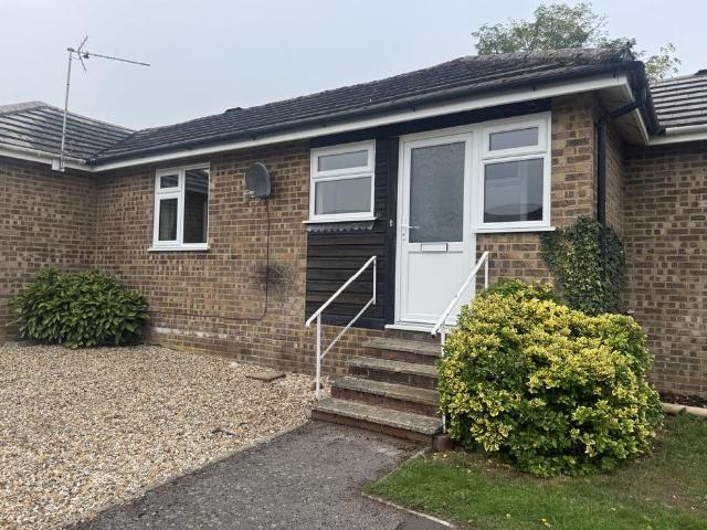 Bungalow for rent in Sturminster Newton