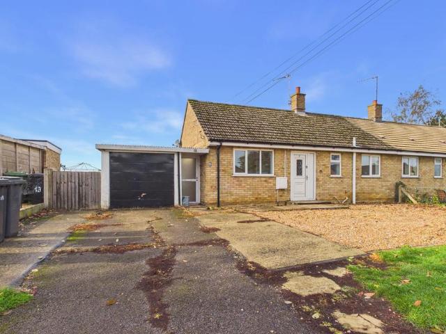 Bungalow for rent in Denver, King's Lynn and West Norfolk
