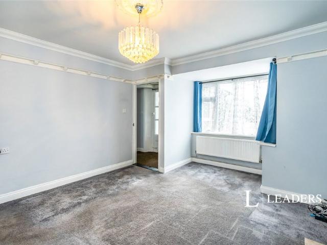 Room for rent in Oving, Littlecote