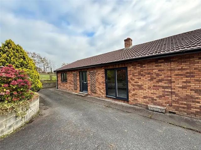 Apartment for rent in Cwmerfyn, Penrhyn-coch