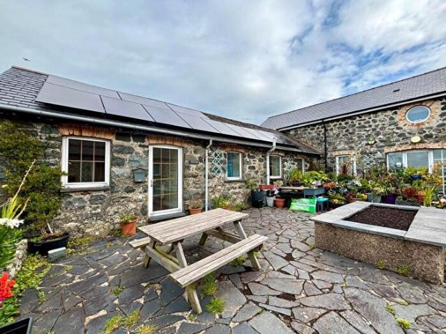 Apartment for rent in Llangelynin, Llwyngwril