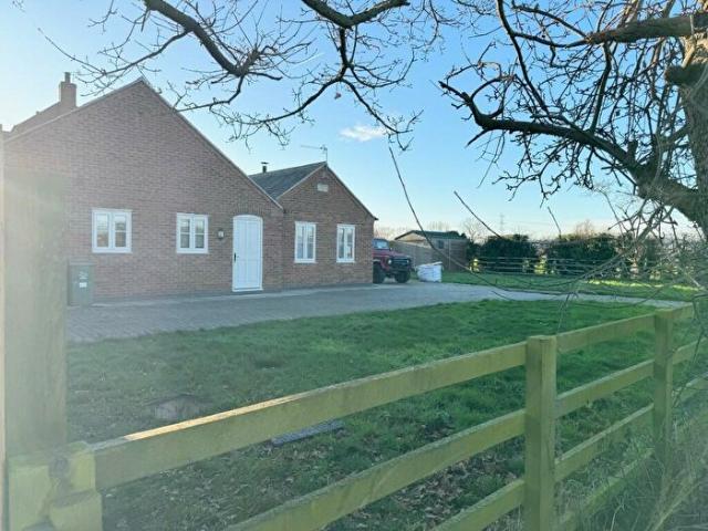 Apartment for rent in Cotes, Elmfield
