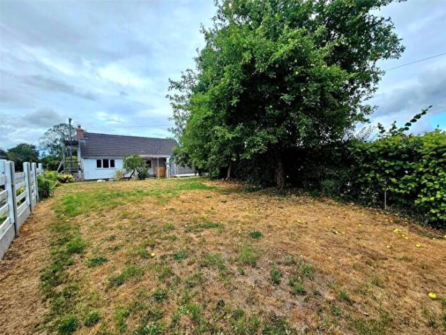 Apartment for rent in Bronllys, Three Cocks