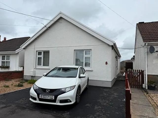 Apartment for rent in Pontarddulais