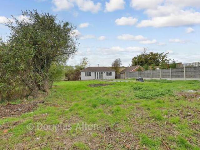Bungalow for sale in Wickford