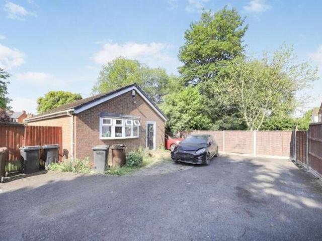 Bungalow for sale in Goldthorn Hill, Penn
