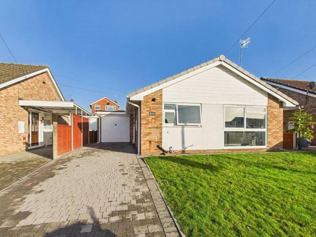 Bungalow for sale in Northwick, Claines