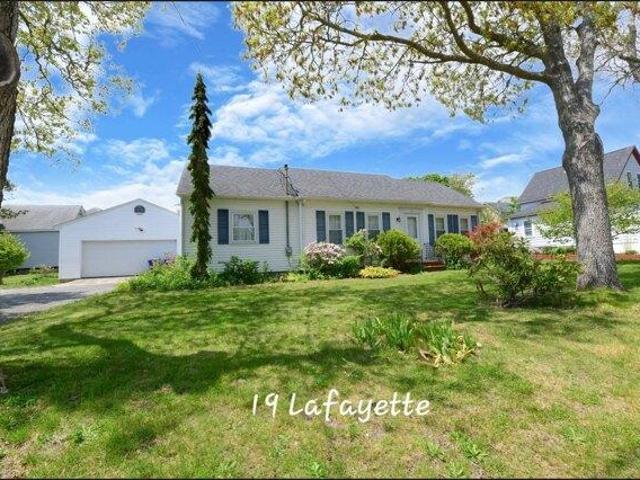 House for sale in Cataumet, Massachusetts