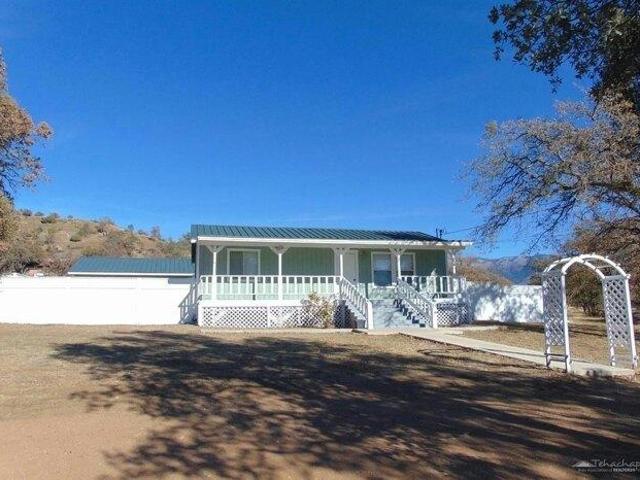 House for sale in Caliente