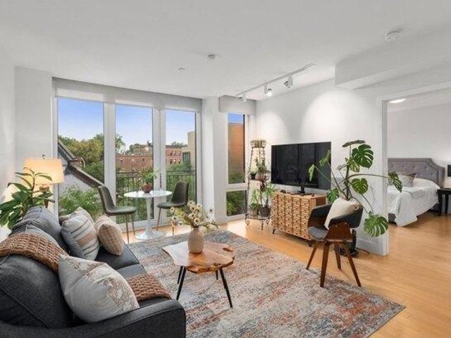 Condo for sale in Cambridge, Massachusetts