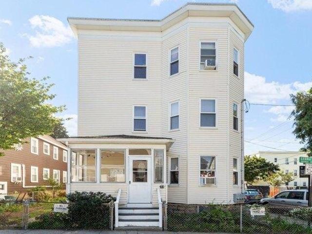 Condo for sale in North Cambridge, Cambridge