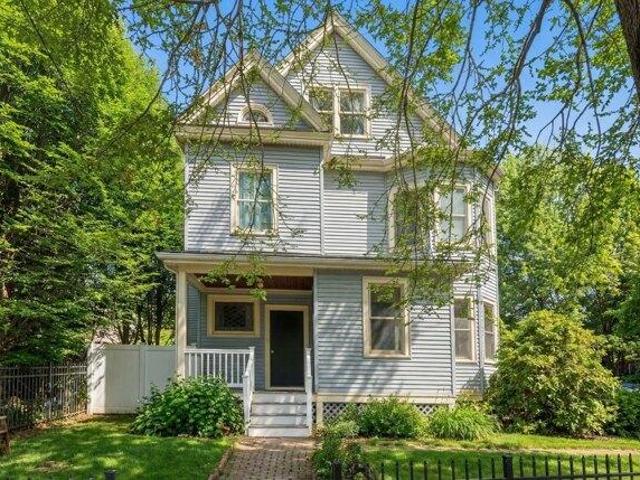 Condo for sale in Cambridge, Middlesex County
