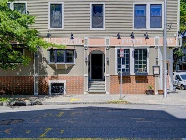 Condo for sale in Cambridge, Massachusetts