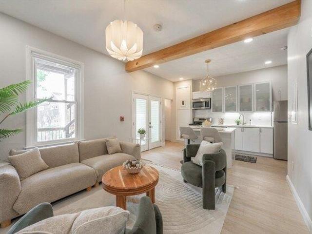 Condo for sale in Cambridge, Massachusetts