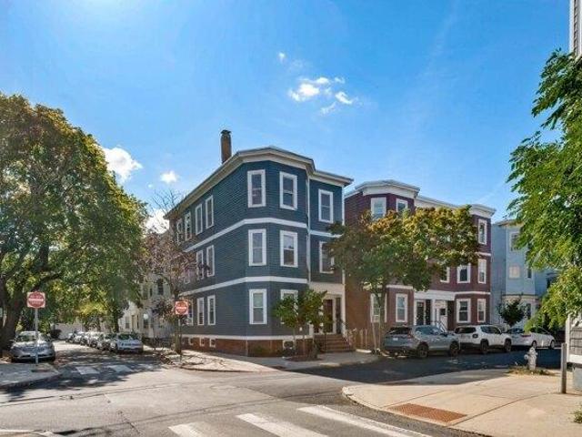 Condo for sale in Wellington-Harrington, Cambridge