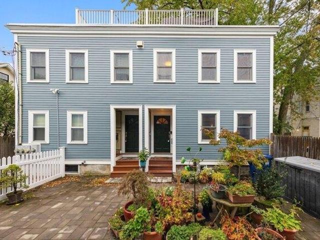 Condo for sale in Harlow Square, Cambridge