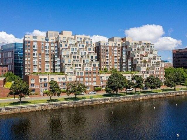 Condo for sale in Cambridge, Massachusetts