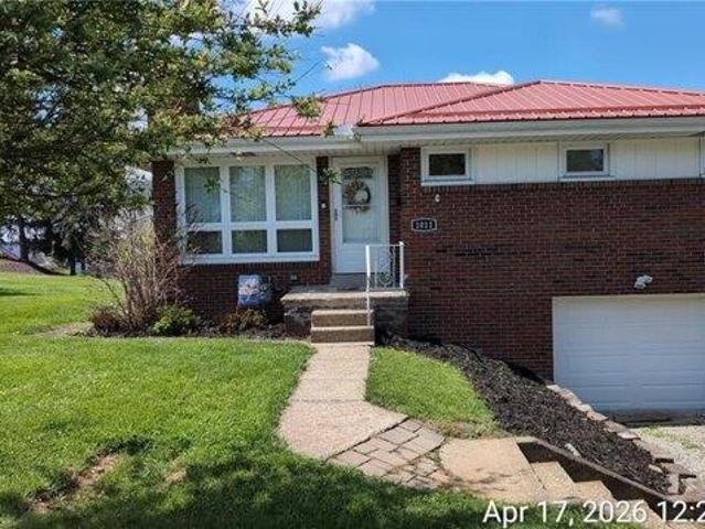 House for sale in Canonsburg, Pennsylvania