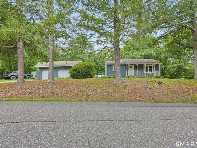 House for sale in Canterbury, Northeastern Connecticut Planning Region