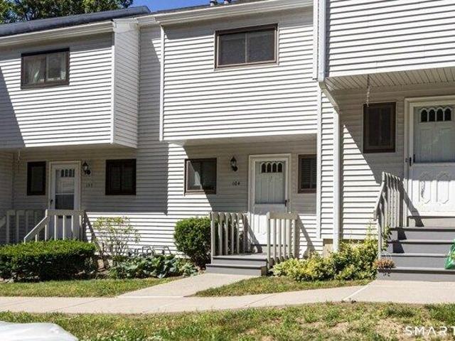 House for sale in Canton, Connecticut