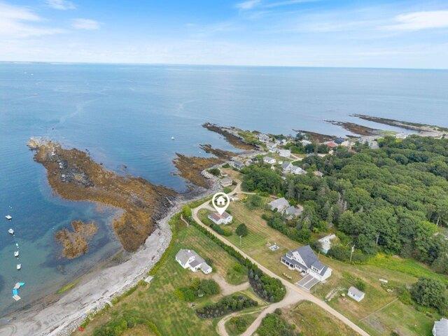 House for sale in Cape Elizabeth, Maine