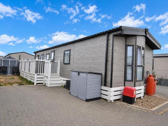 Park Home for sale in Burnham-on-Crouch, Maldon