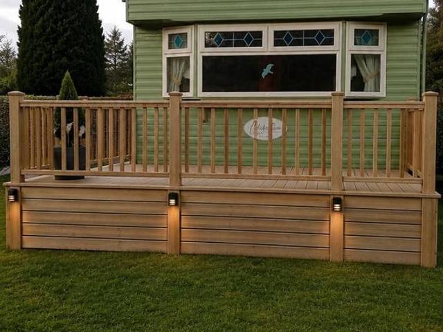 Park Home for sale in Llanwrthwl, Wales