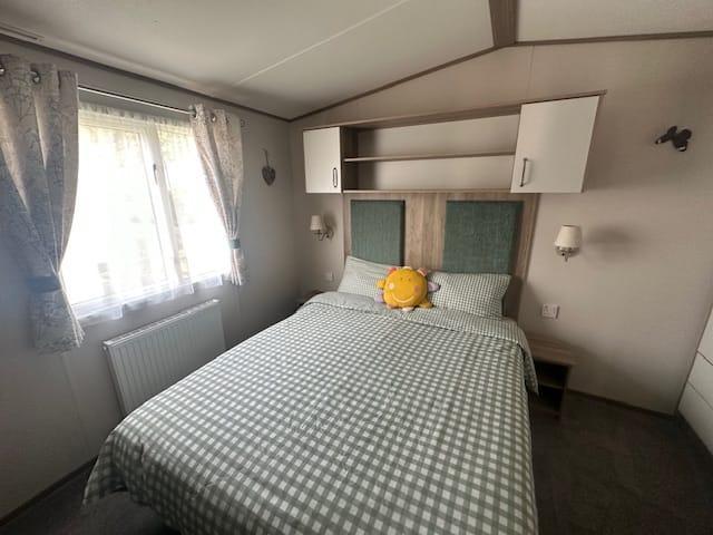 Park Home for sale in Forehill, Coylton