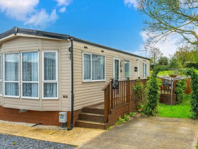 Park Home for sale in Little Houghton, Cogenhoe