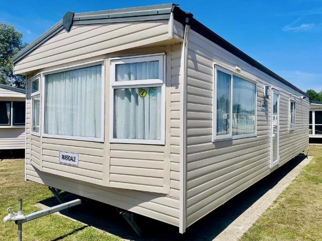 Park Home for sale in Brightlingsea, Tendring