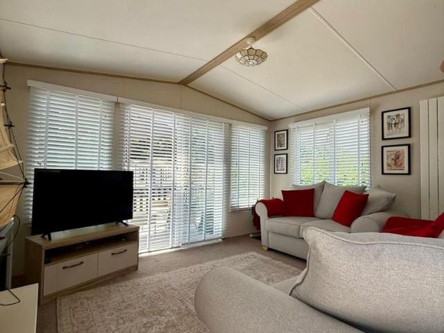 Park Home for sale in Winford, Isle Of Wight