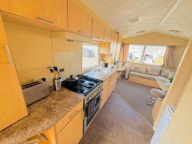 Park Home for sale in Dale Hill, Essex