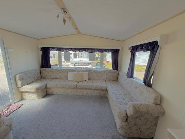Park Home for sale in Dale Hill, Essex