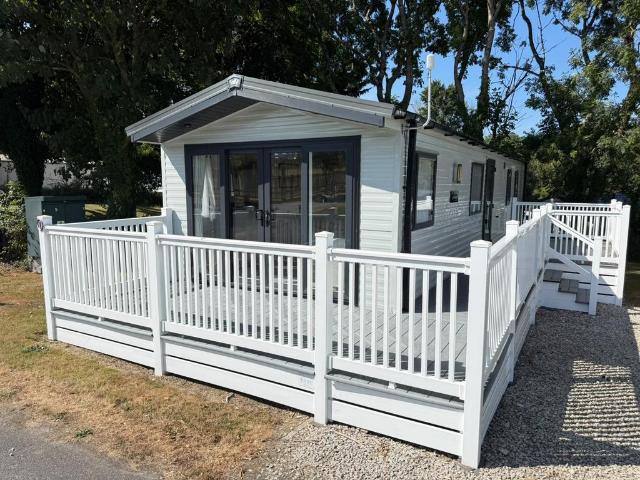 Park Home for sale in Crantock, Cubert
