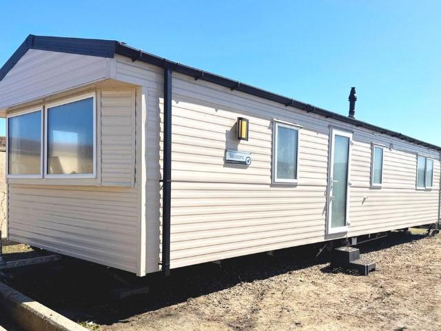 Park Home for sale in Eastbridge, Suffolk