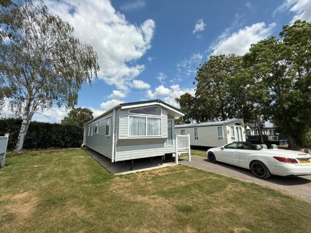 Park Home for sale in Costhorpe, East Midlands