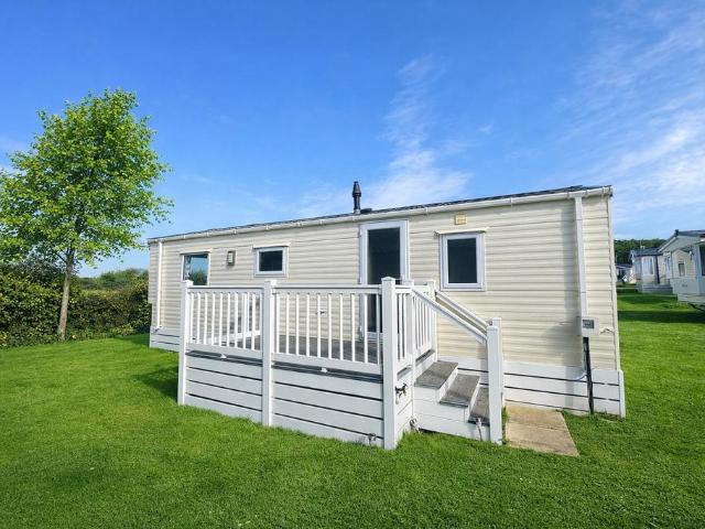 Park Home for sale in Heathlands, East Sussex