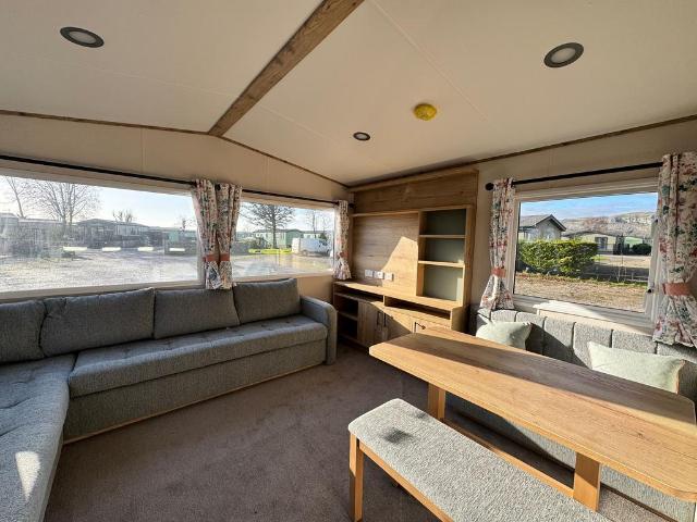 Park Home for sale in Levens