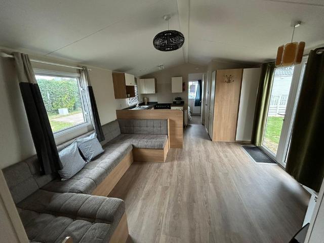 Park Home for sale in Westgate-on-Sea, Acol