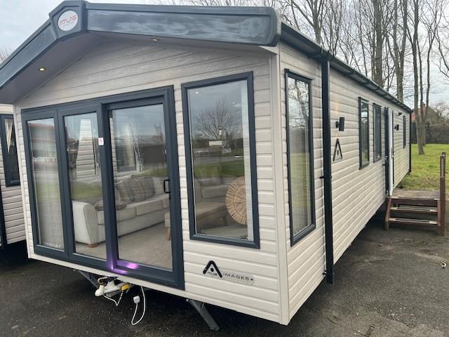 Park Home for sale in Eastbridge, Suffolk