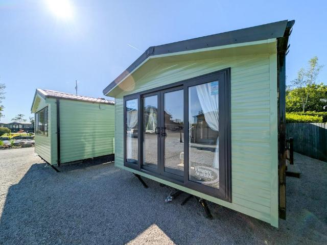 Park Home for sale in Levens