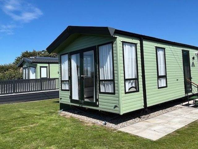 Park Home for sale in Tywyn, Wales